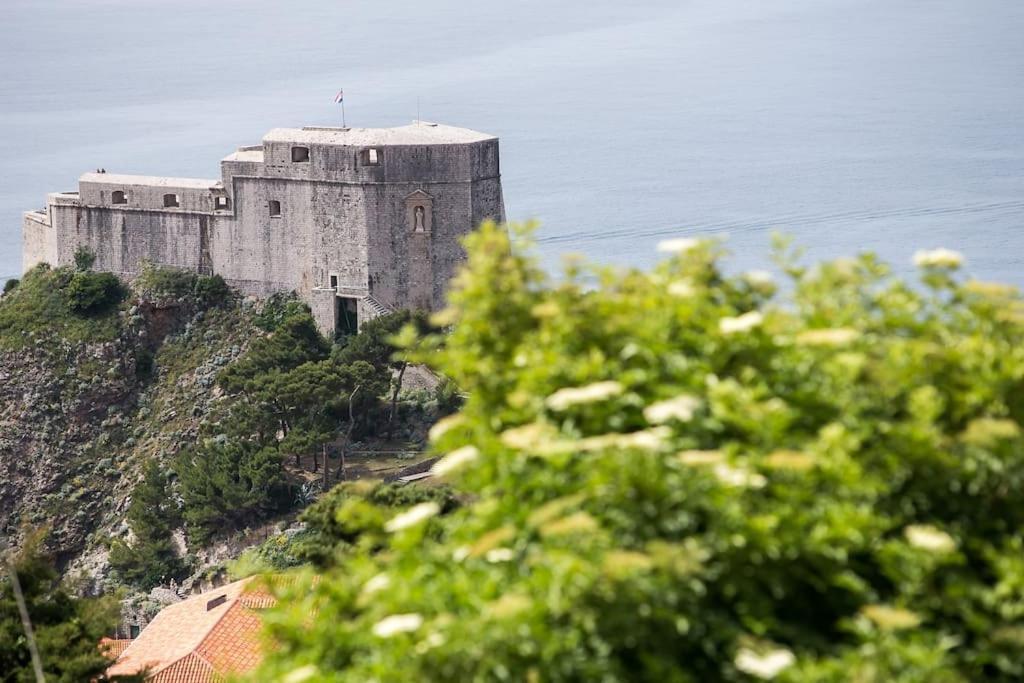 Appartement Charming View Old Town Ap, With Free Parking à Dubrovnik Extérieur photo