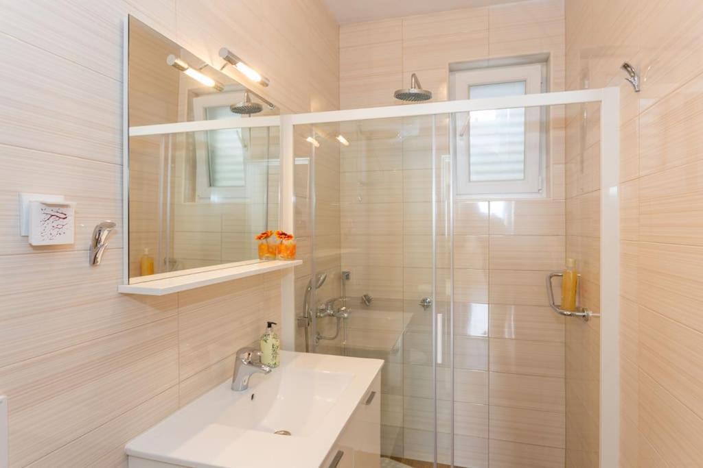 Appartement Charming View Old Town Ap, With Free Parking à Dubrovnik Extérieur photo